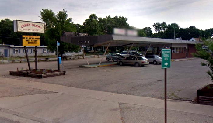 Dog n Suds (DogNSuds, Dog-N-Suds) - Grand Rapids - 4606 S Division St (newer photo)